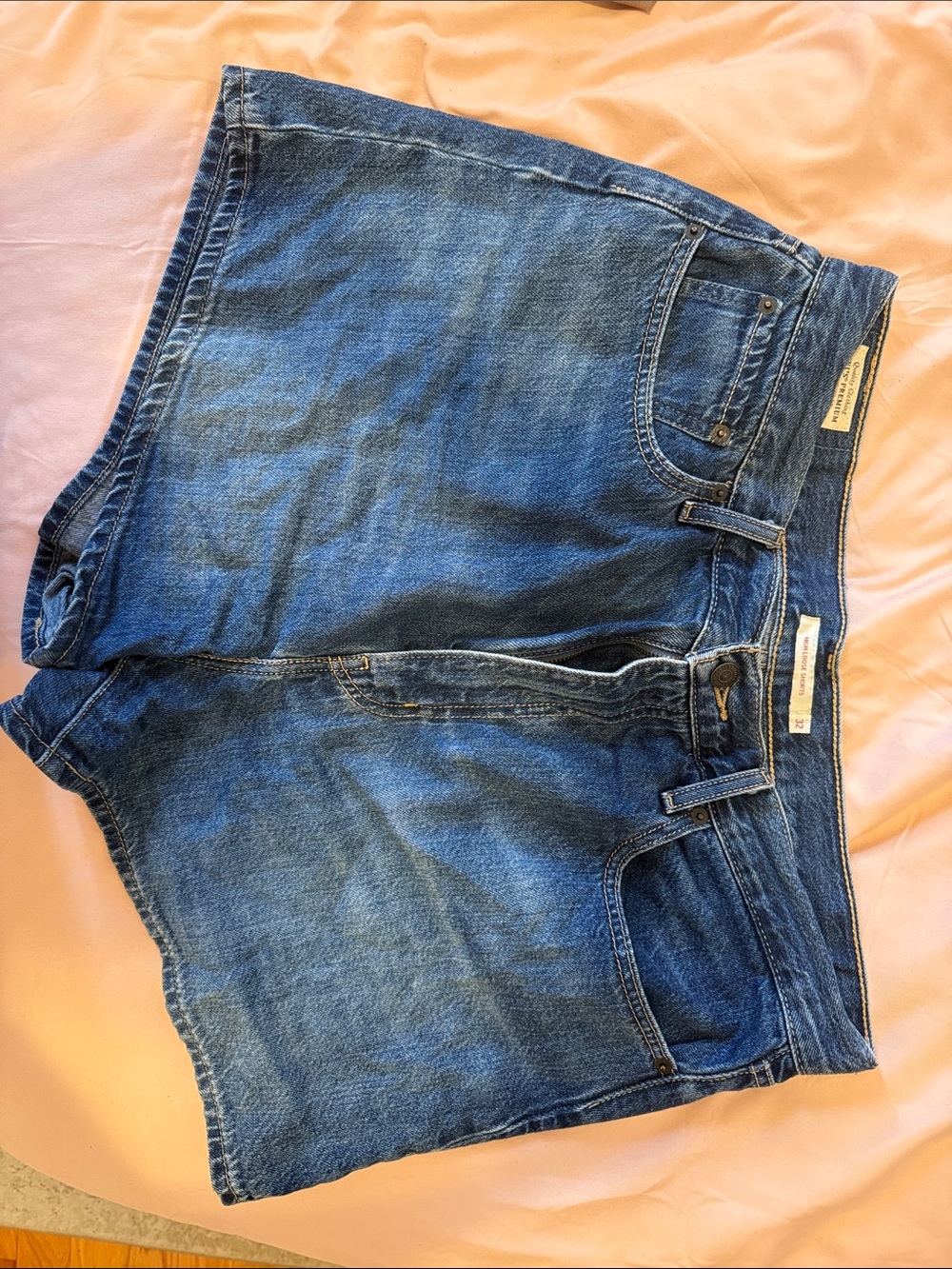 LEVI High Loose Denim Shorts